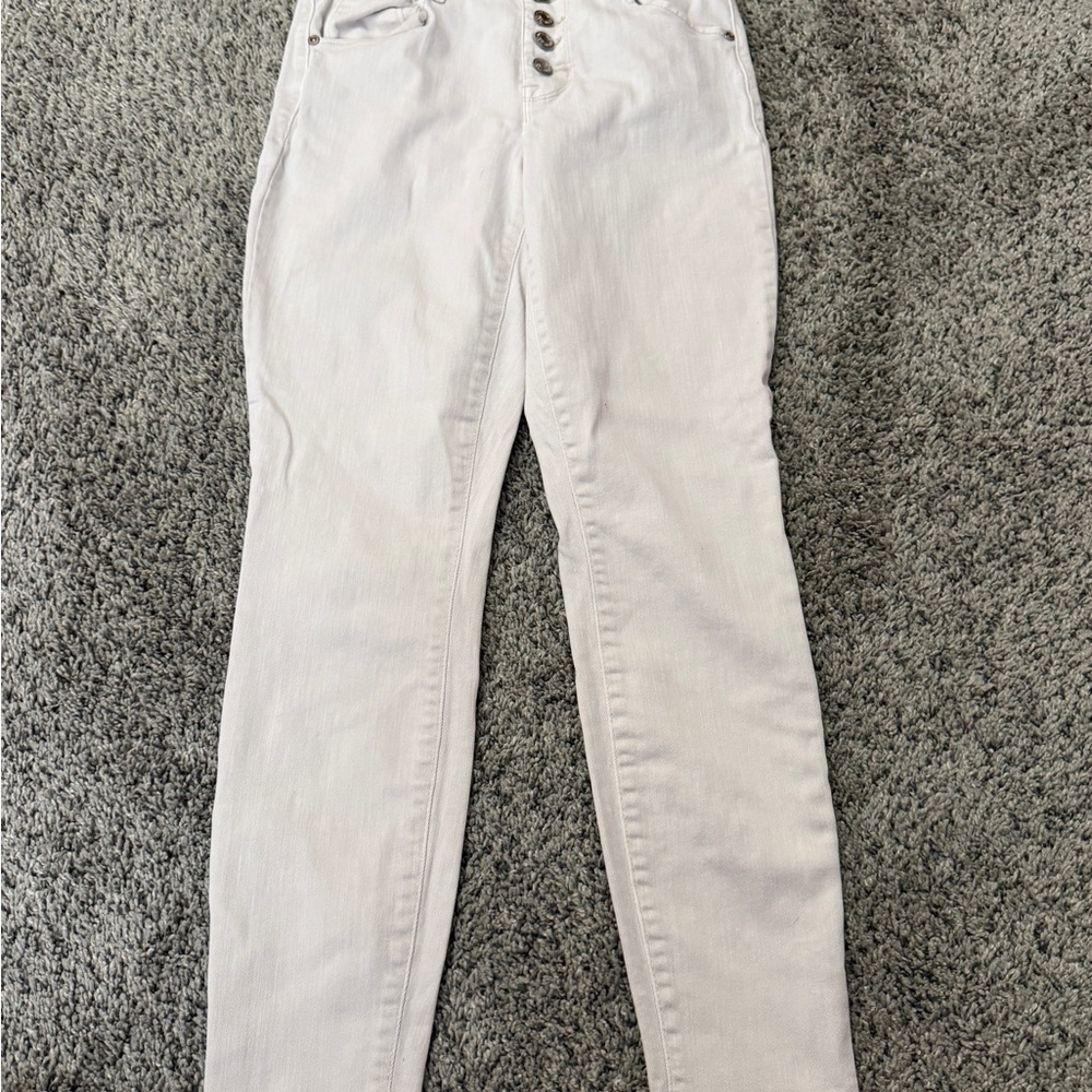 Maurices Women's Light Gray Skinny Jeans